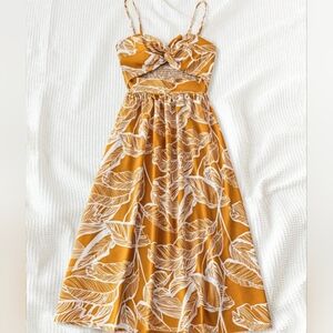 Tropical Leaf Print Dress in Mustard
